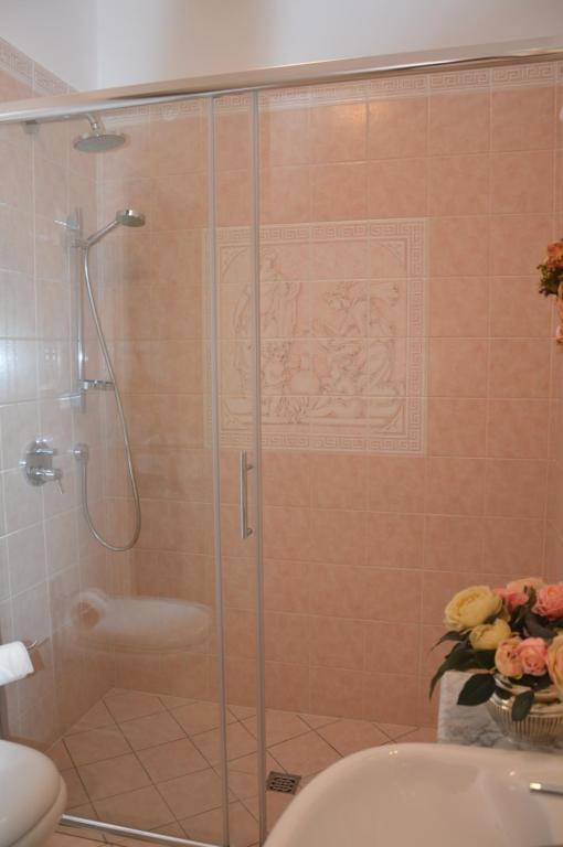 Casa Eleganza Apartment เตรเมสโซ ภายนอก รูปภาพ